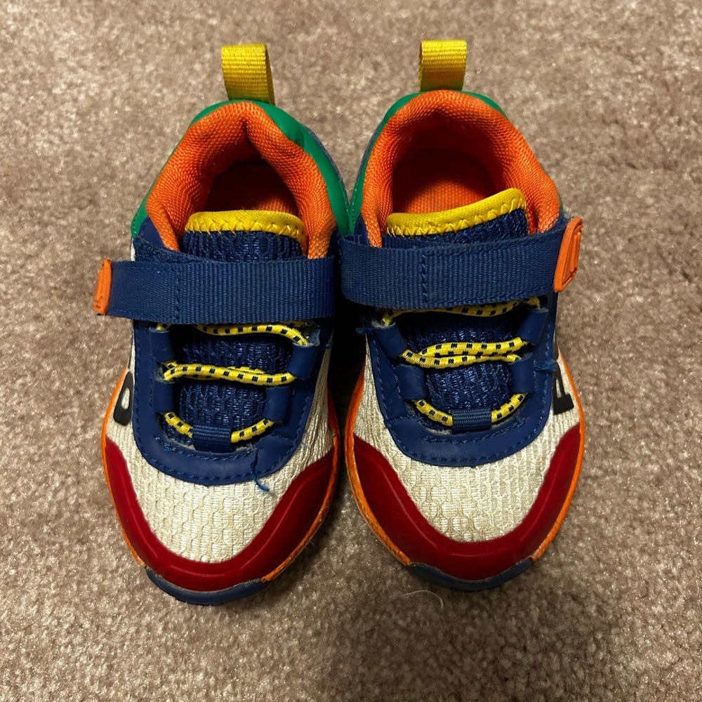 Toddler shoes